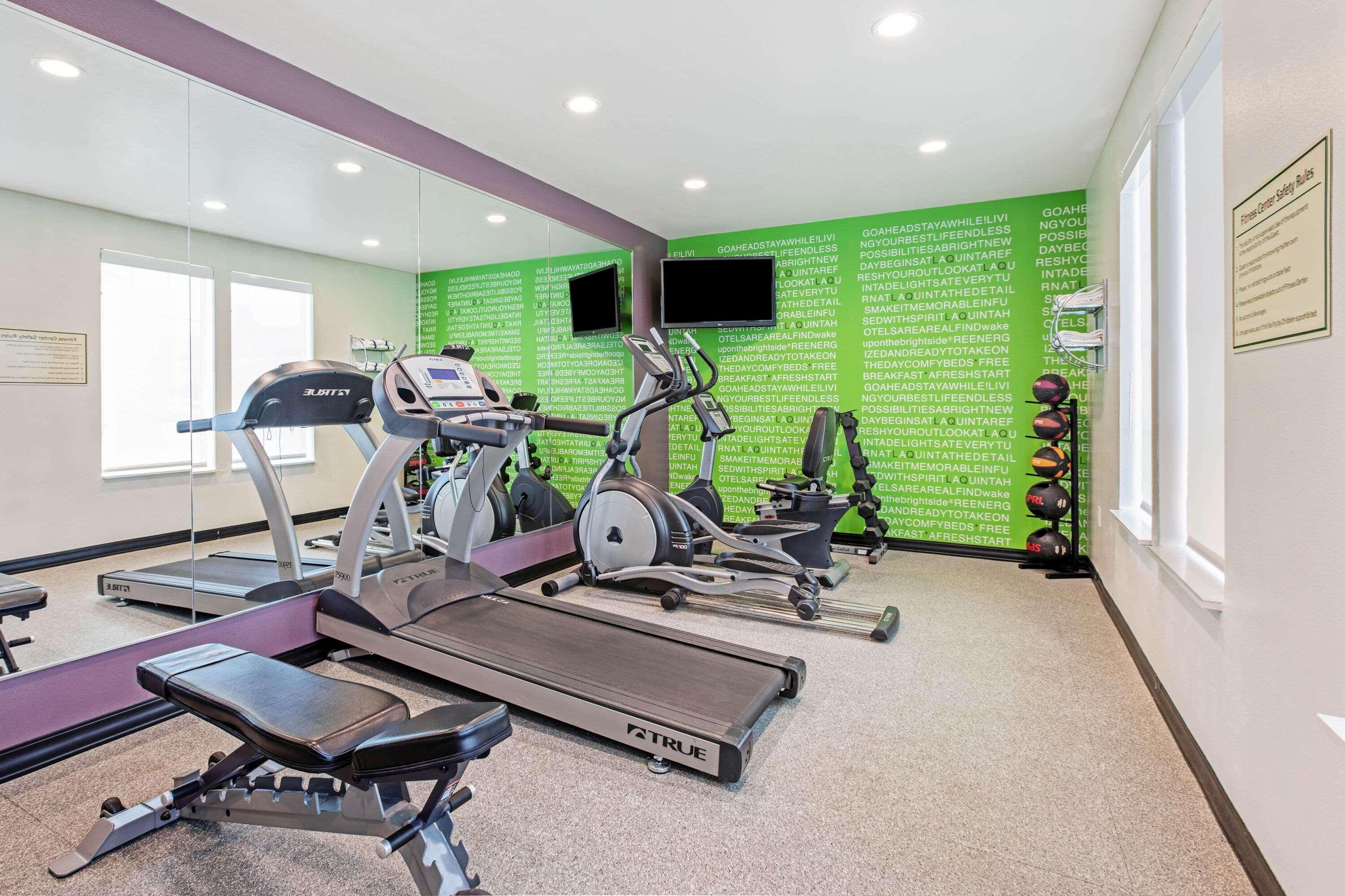 La Quinta By Wyndham Corpus Christi - Portland Hotell Eksteriør bilde