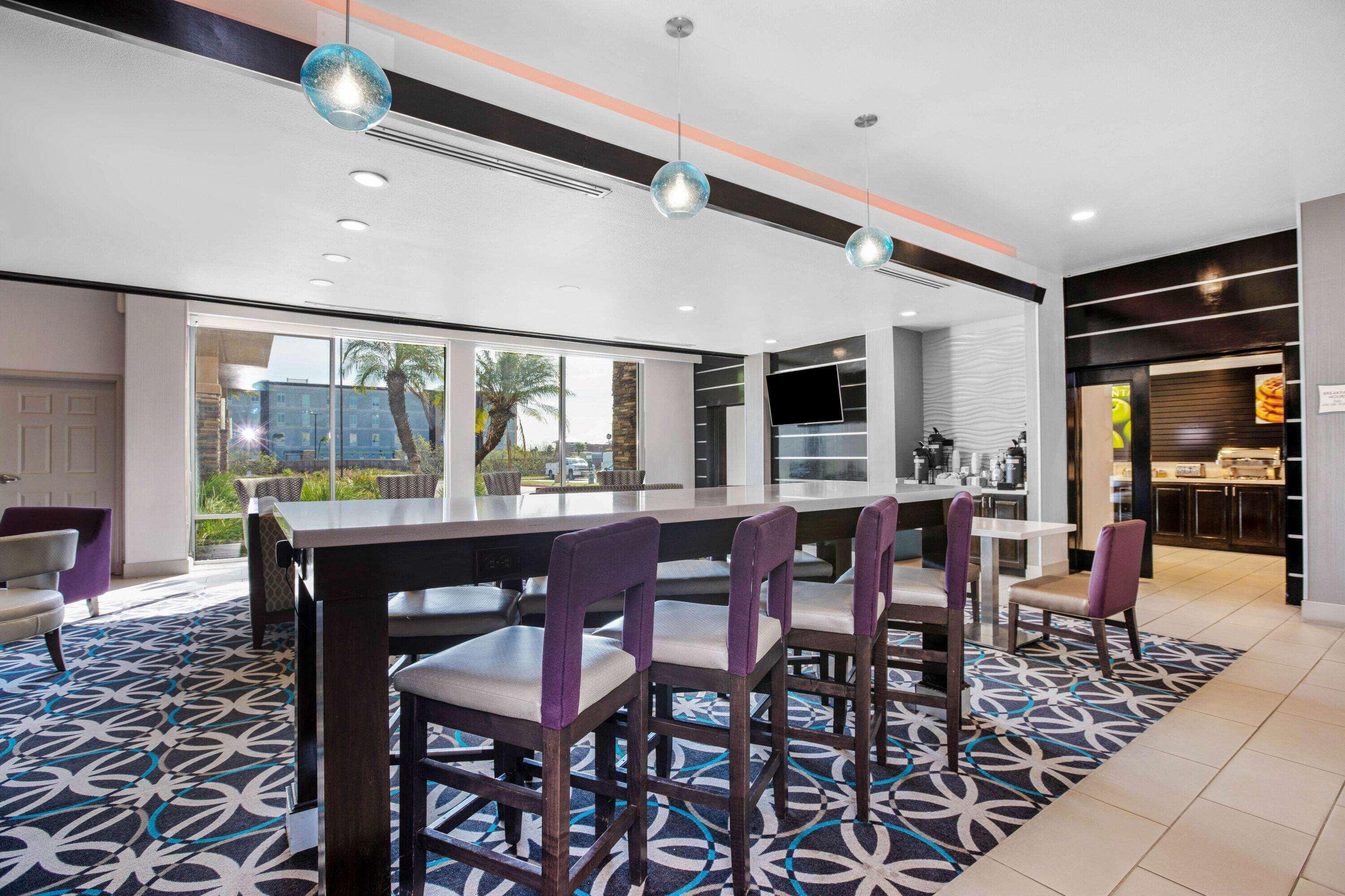 La Quinta By Wyndham Corpus Christi - Portland Hotell Eksteriør bilde
